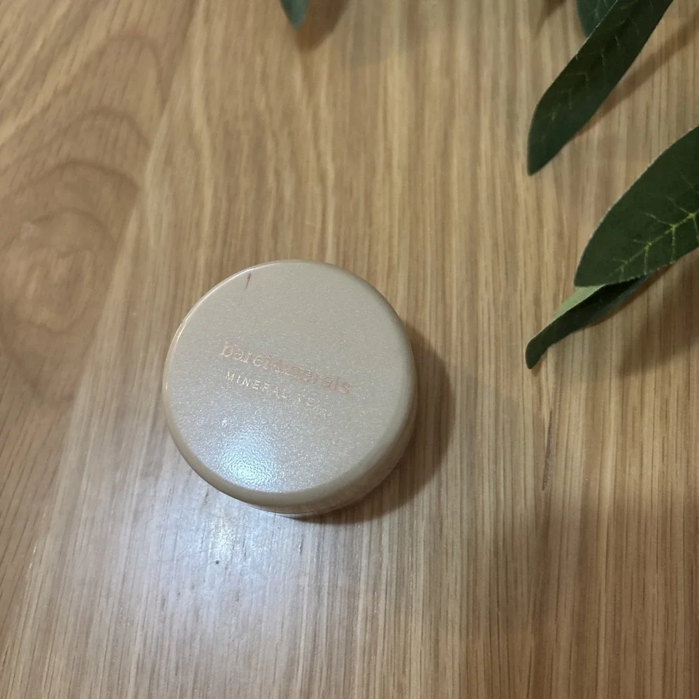Bare Minerals Brightening Pearl Mineral Veil Loose Powder 2g / 0.07 oz ~ Sealed